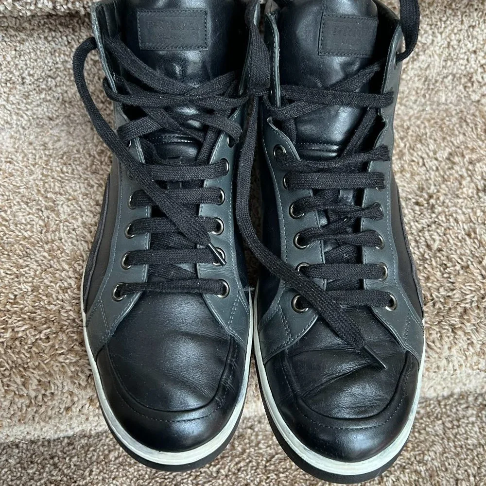 Prada Men's Black High Top Leather Trainers Sneakers - Picture 4 of 10